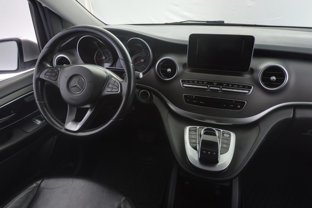 MERCEDES-BENZ V 2017