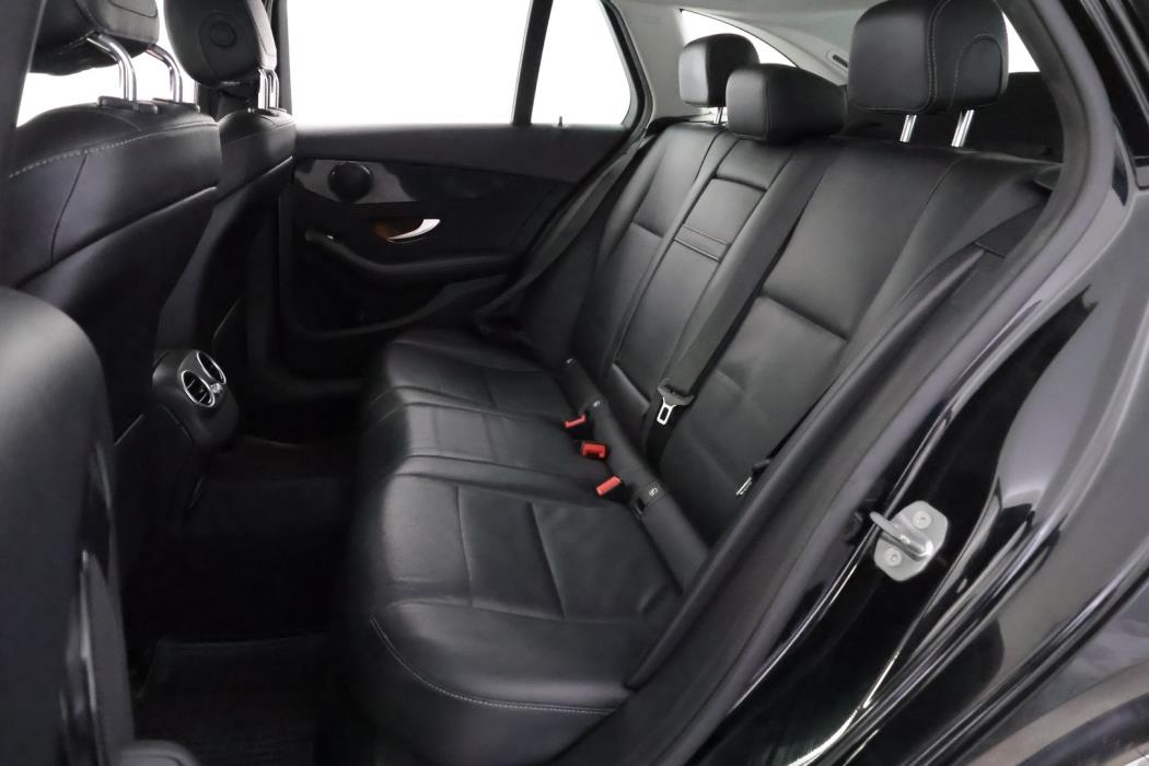 MERCEDES-BENZ C 2019