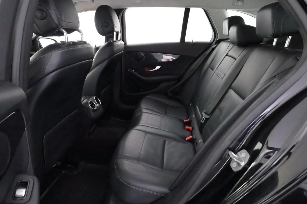 MERCEDES-BENZ C 2019