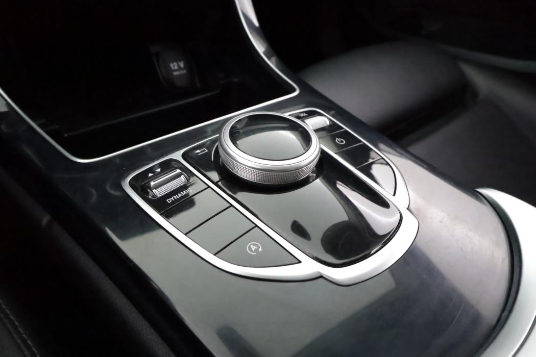 MERCEDES-BENZ C 2019