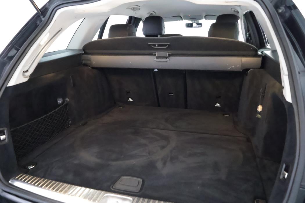 MERCEDES-BENZ C 2019