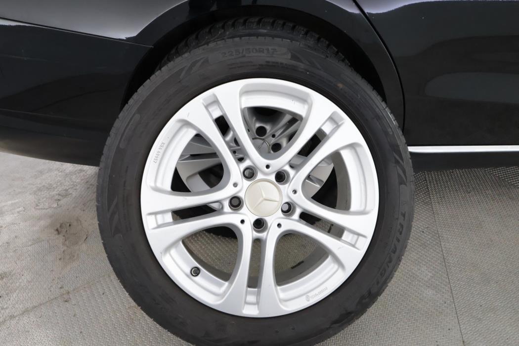 MERCEDES-BENZ C 2019