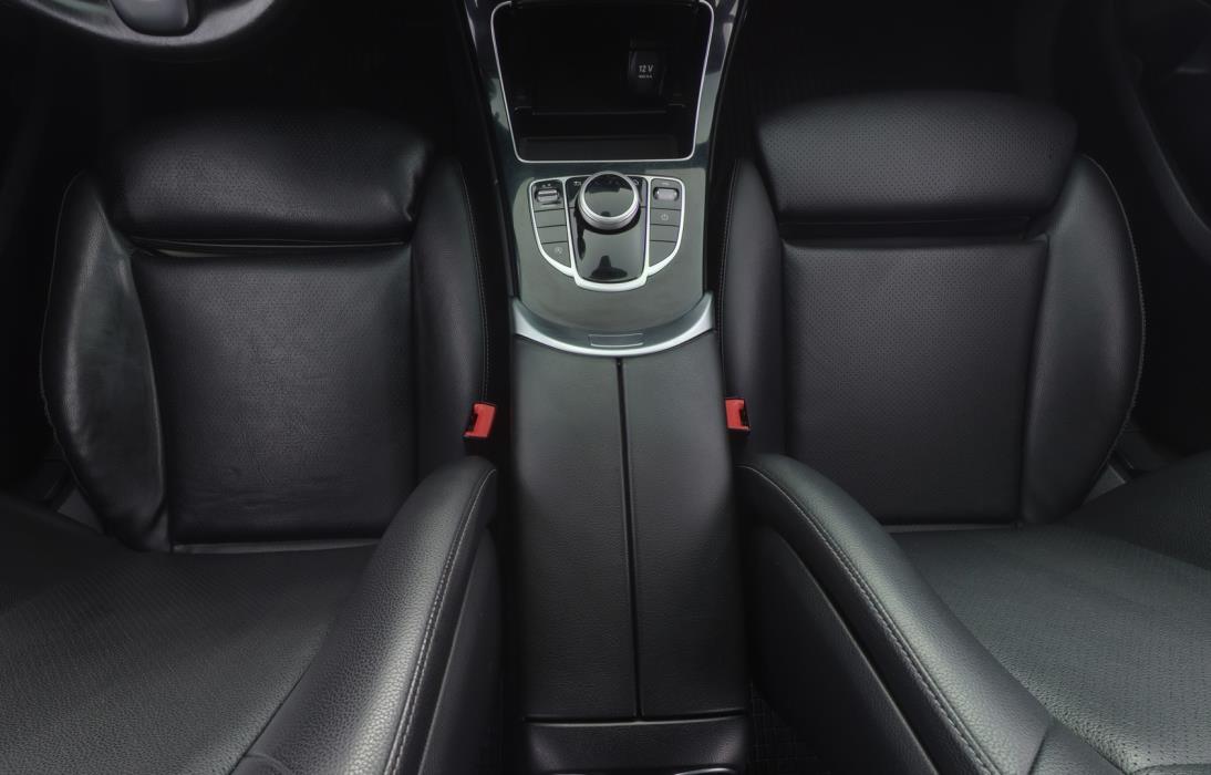 MERCEDES-BENZ C 2019