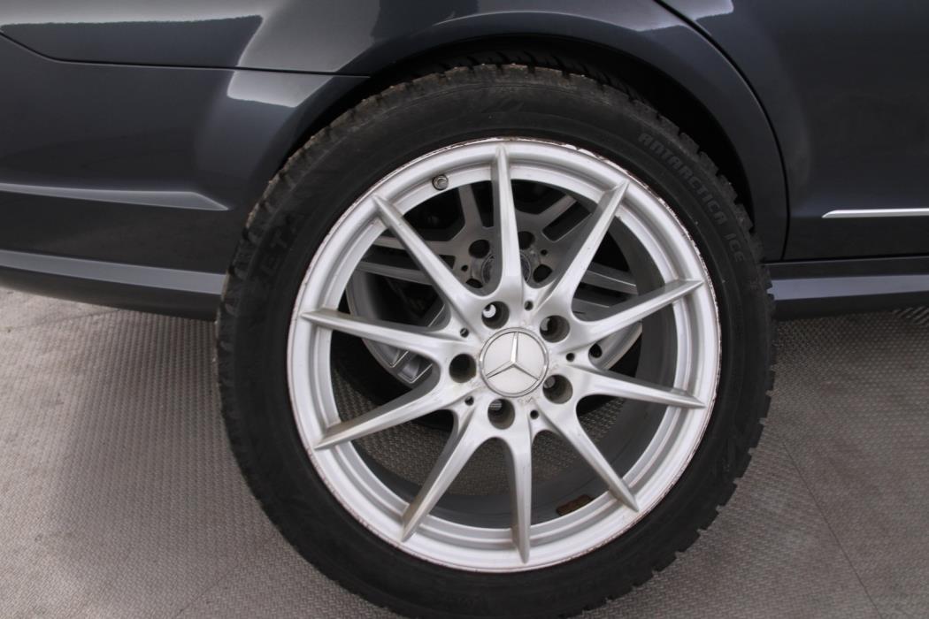 MERCEDES-BENZ C 2010