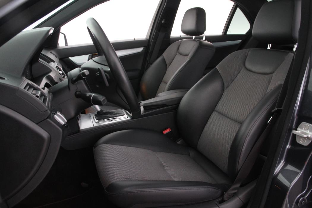 MERCEDES-BENZ C 2010