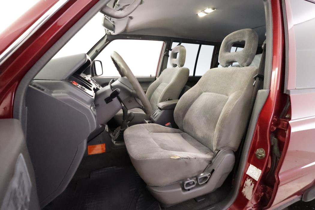 MITSUBISHI Pajero 1999