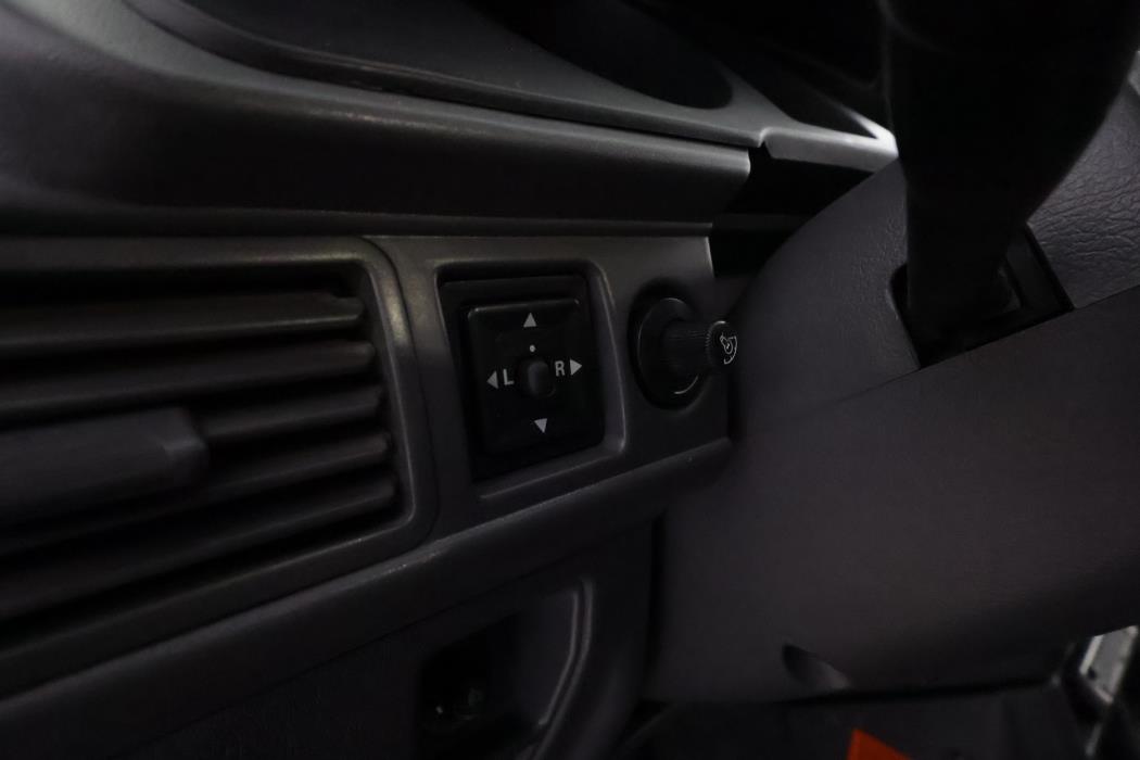 MITSUBISHI Pajero 1999