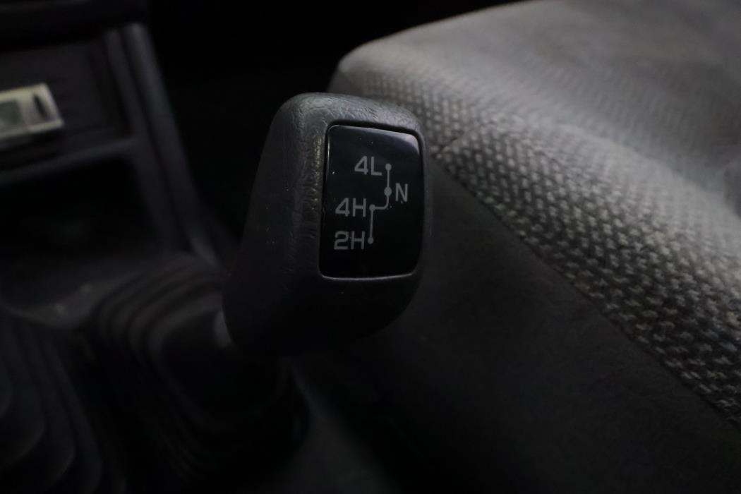 MITSUBISHI Pajero 1999