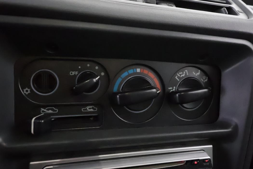 MITSUBISHI Pajero 1999