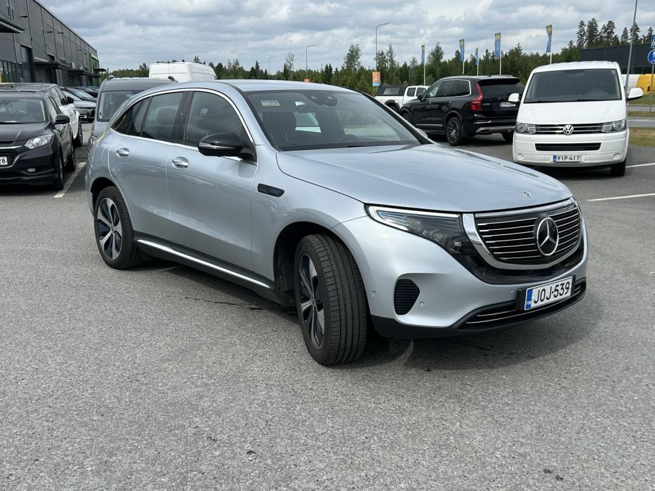 MERCEDES-BENZ EQC 2022