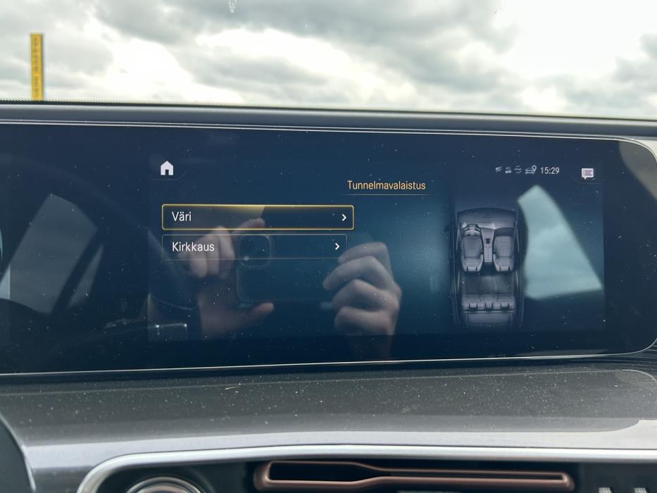 MERCEDES-BENZ EQC 2022