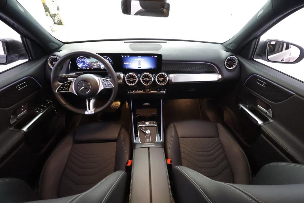 MERCEDES-BENZ EQB 2025