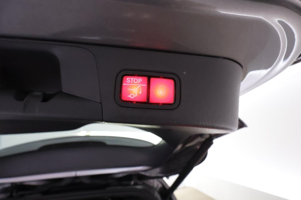 MERCEDES-BENZ EQB 2025