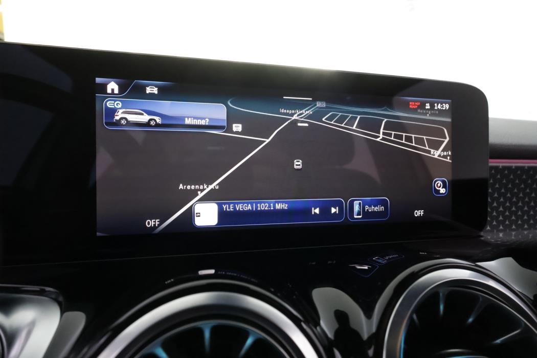 MERCEDES-BENZ EQB 2025