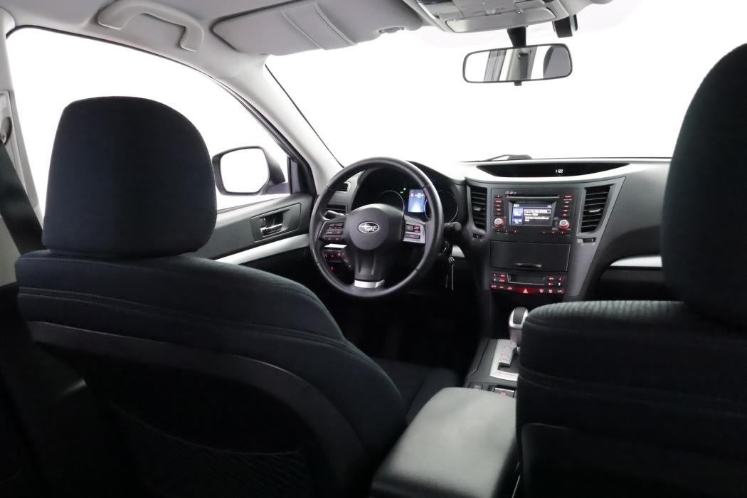 SUBARU Outback 2014