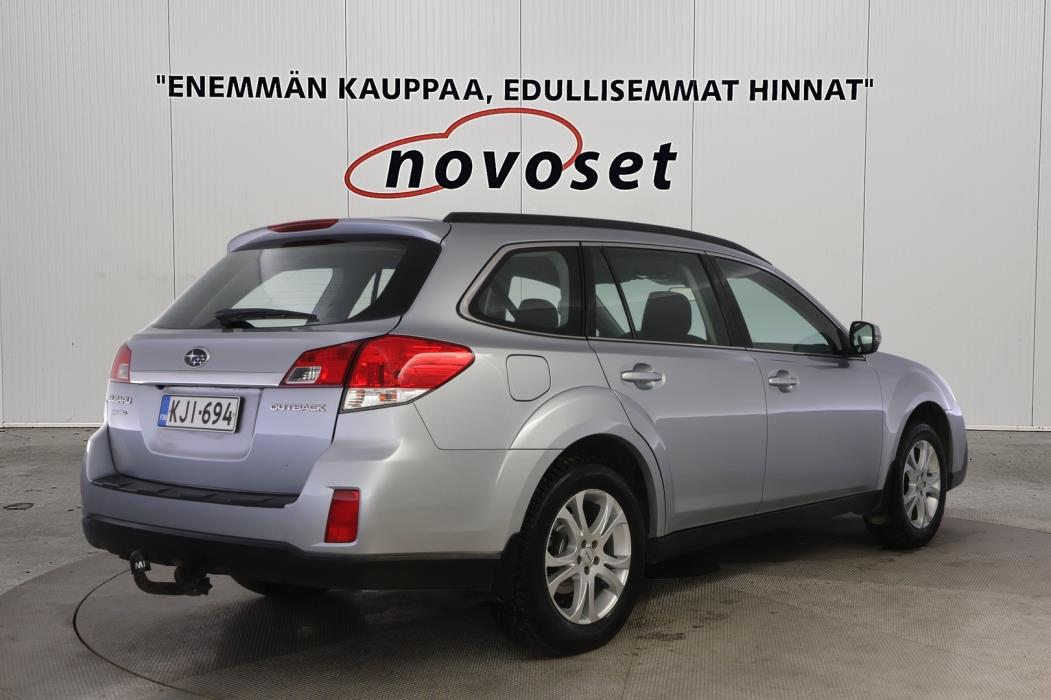 SUBARU Outback 2014