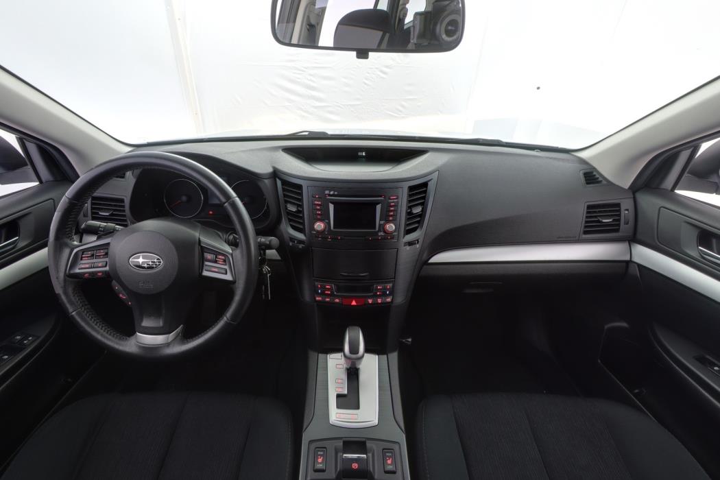 SUBARU Outback 2014