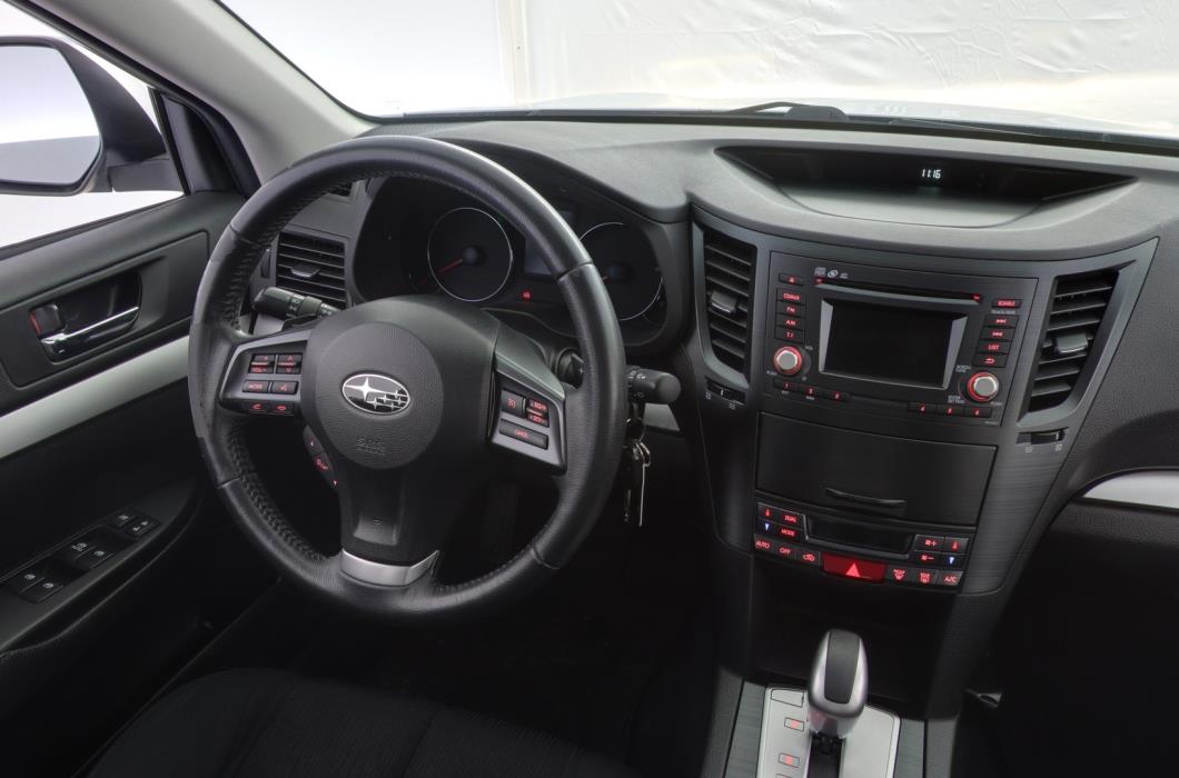 SUBARU Outback 2014