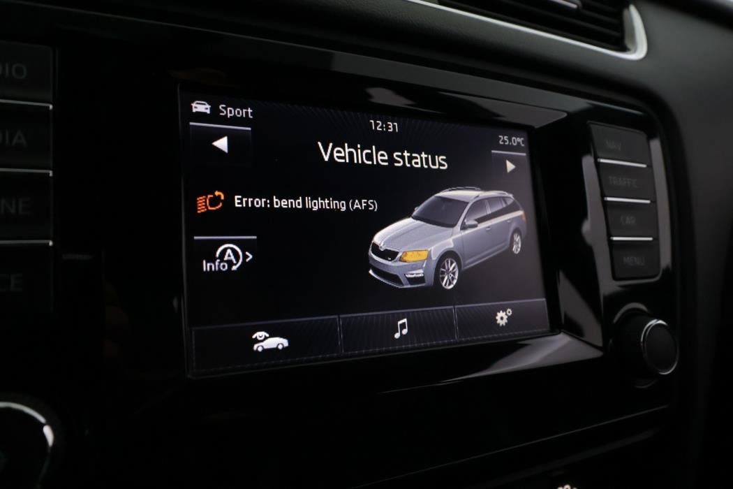 SKODA Octavia 2014