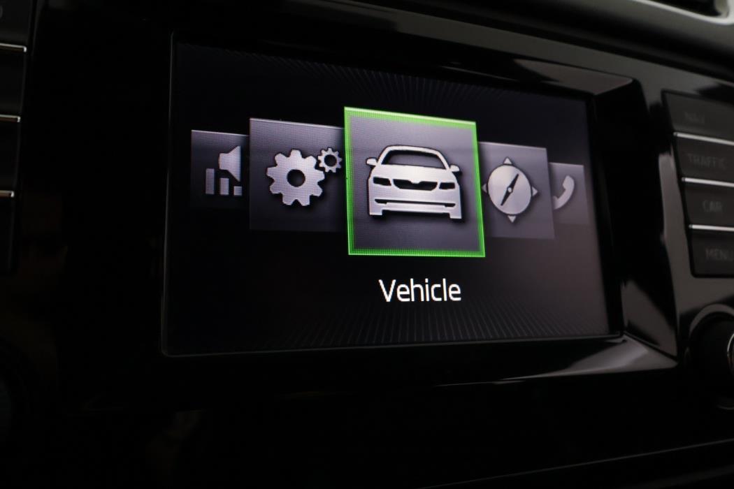 SKODA Octavia 2014