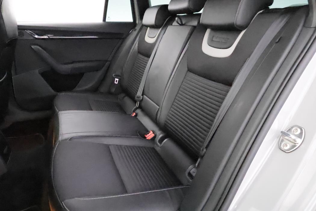 SKODA Octavia 2014