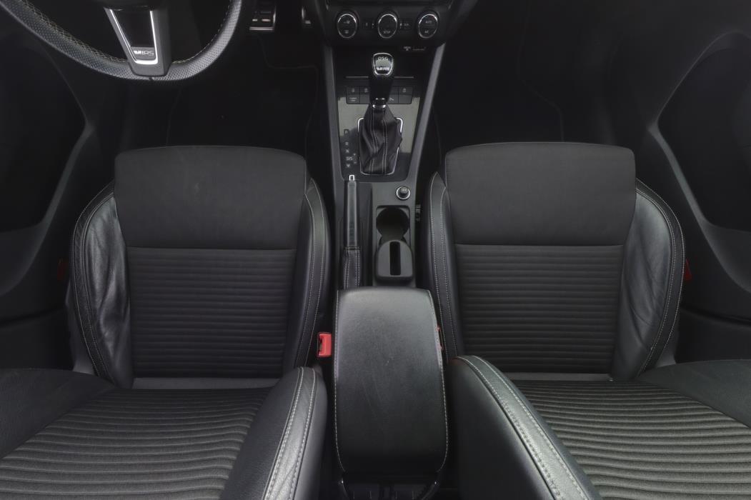 SKODA Octavia 2014