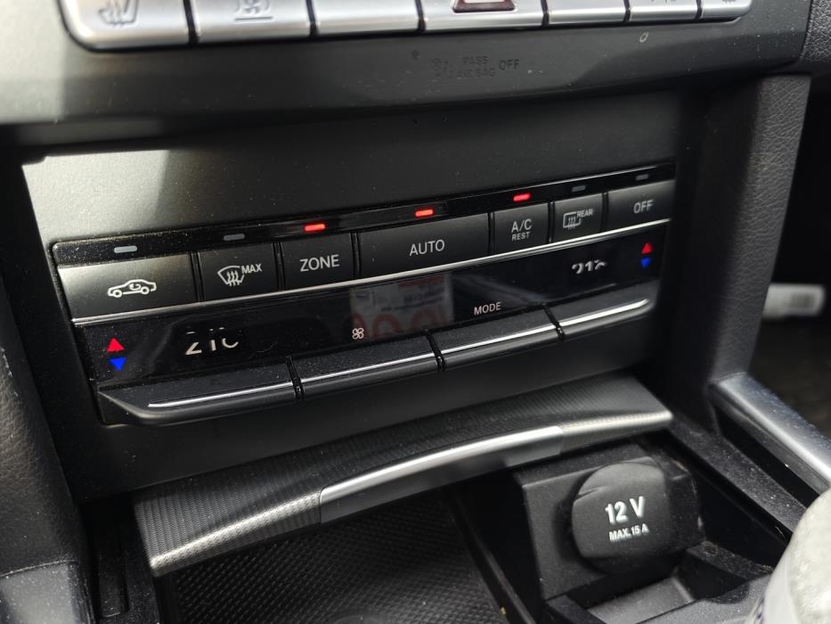 MERCEDES-BENZ E 2014