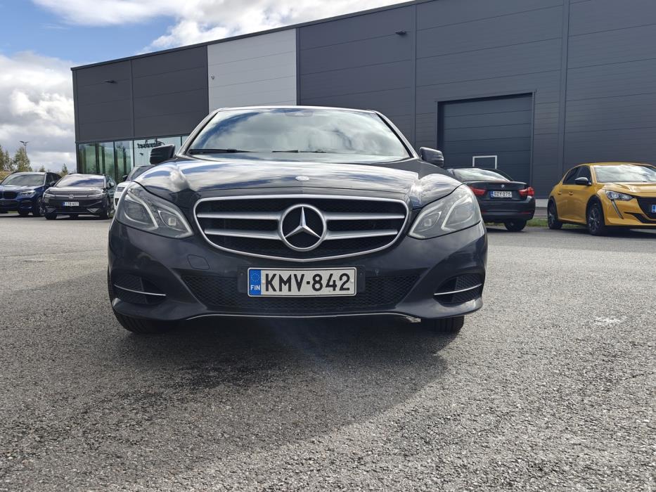 MERCEDES-BENZ E 2014