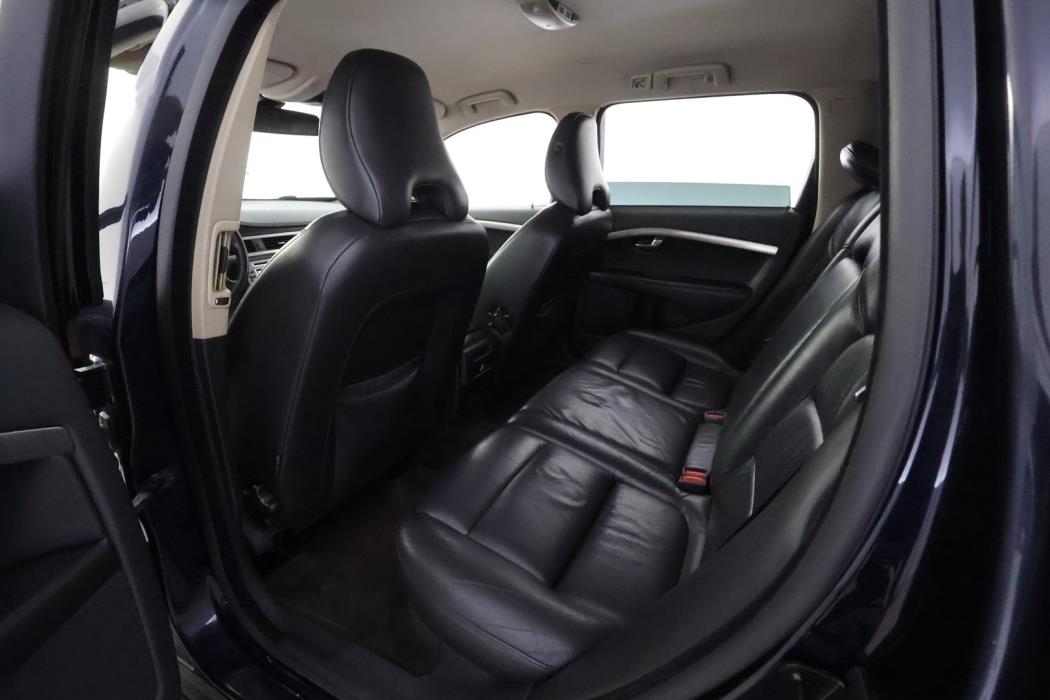 VOLVO V70 2007