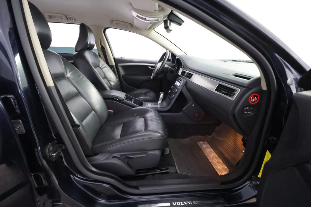 VOLVO V70 2007
