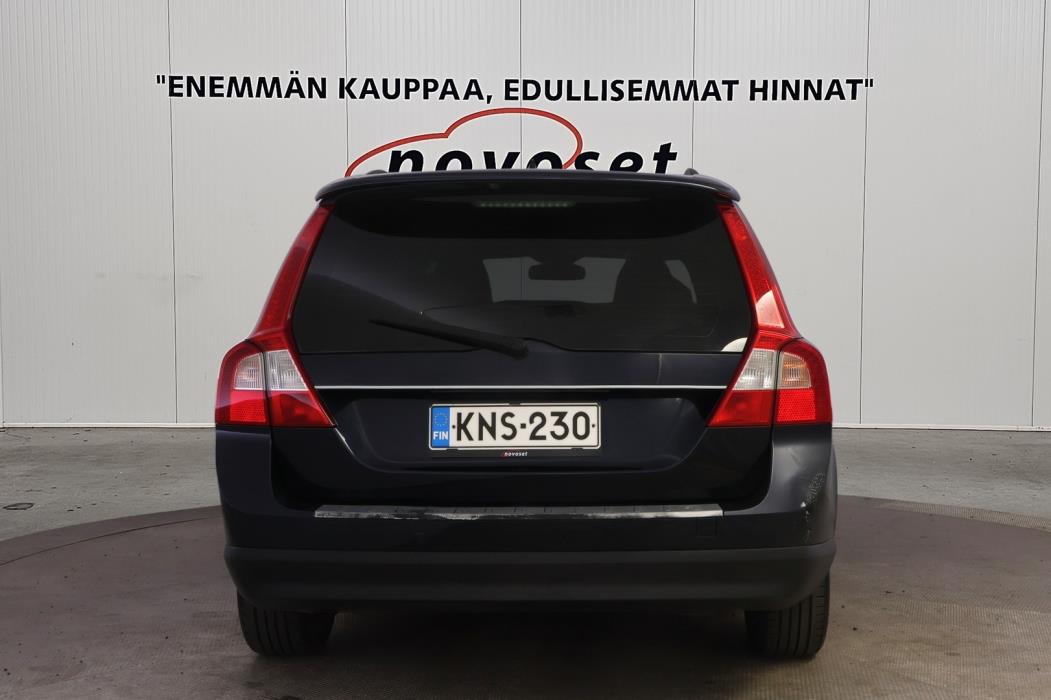 VOLVO V70 2007