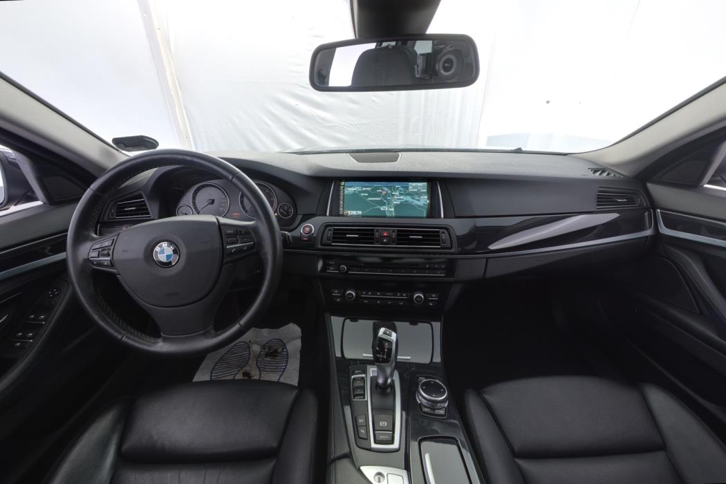 BMW 530 2013