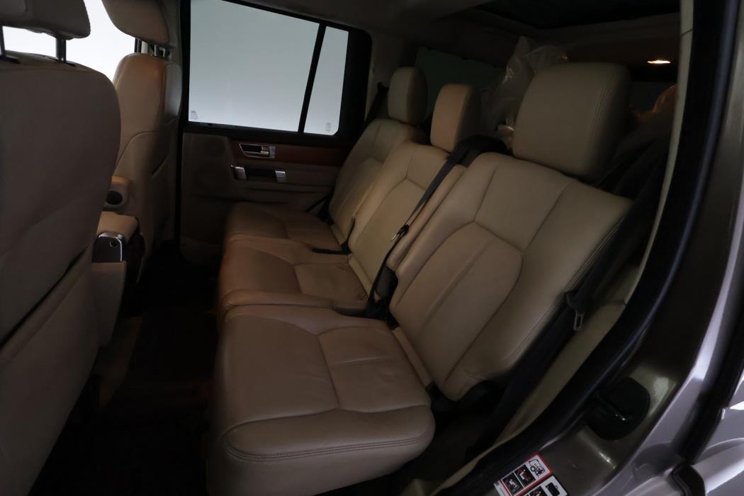 LAND ROVER Discovery 2011