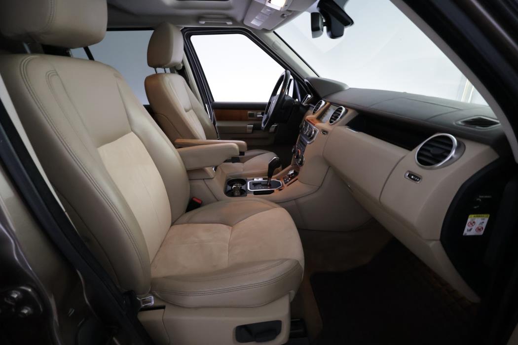 LAND ROVER Discovery 2011