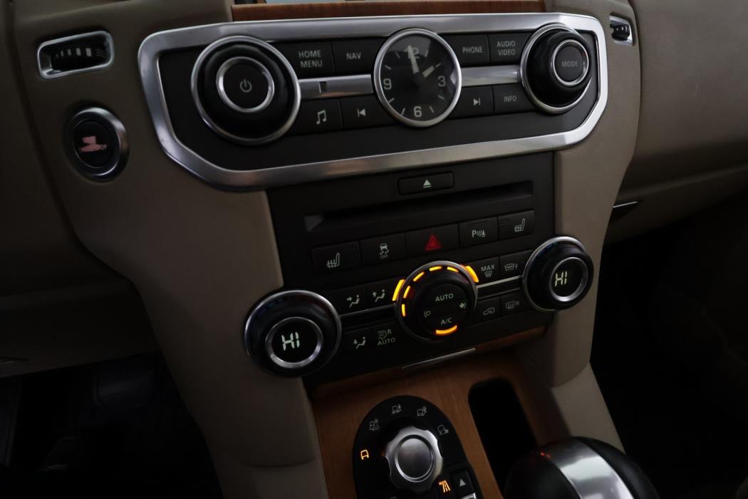 LAND ROVER Discovery 2011