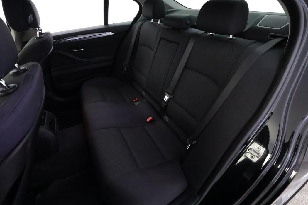 BMW 520 2012