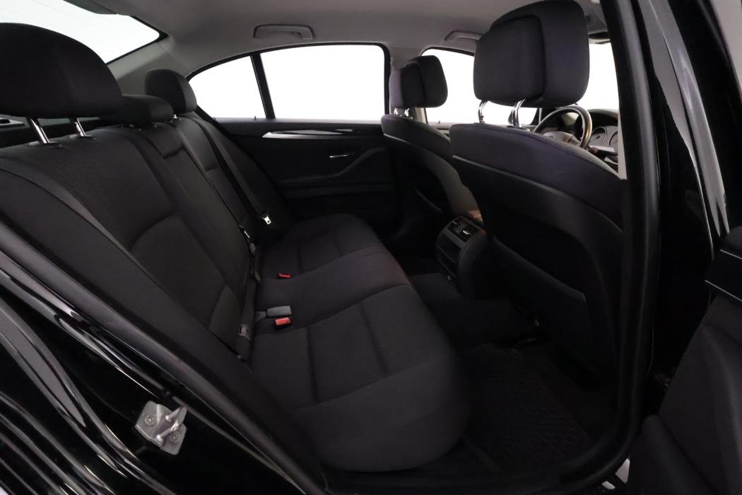BMW 520 2012