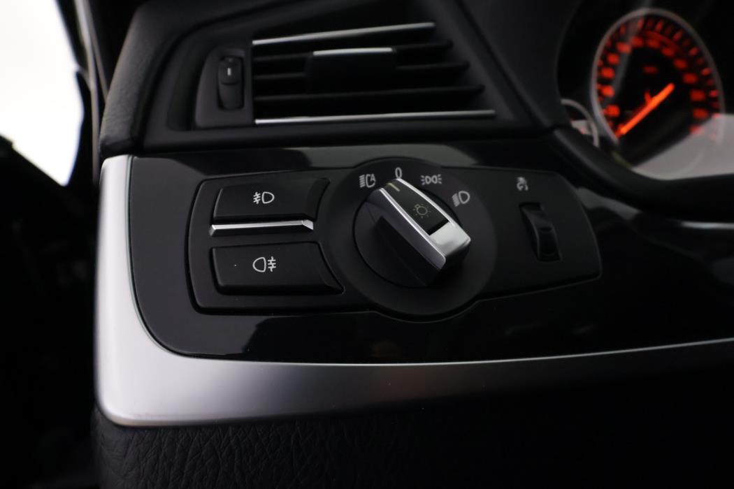 BMW 520 2012