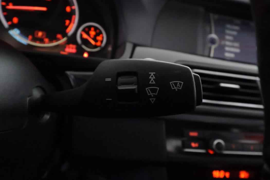 BMW 520 2012
