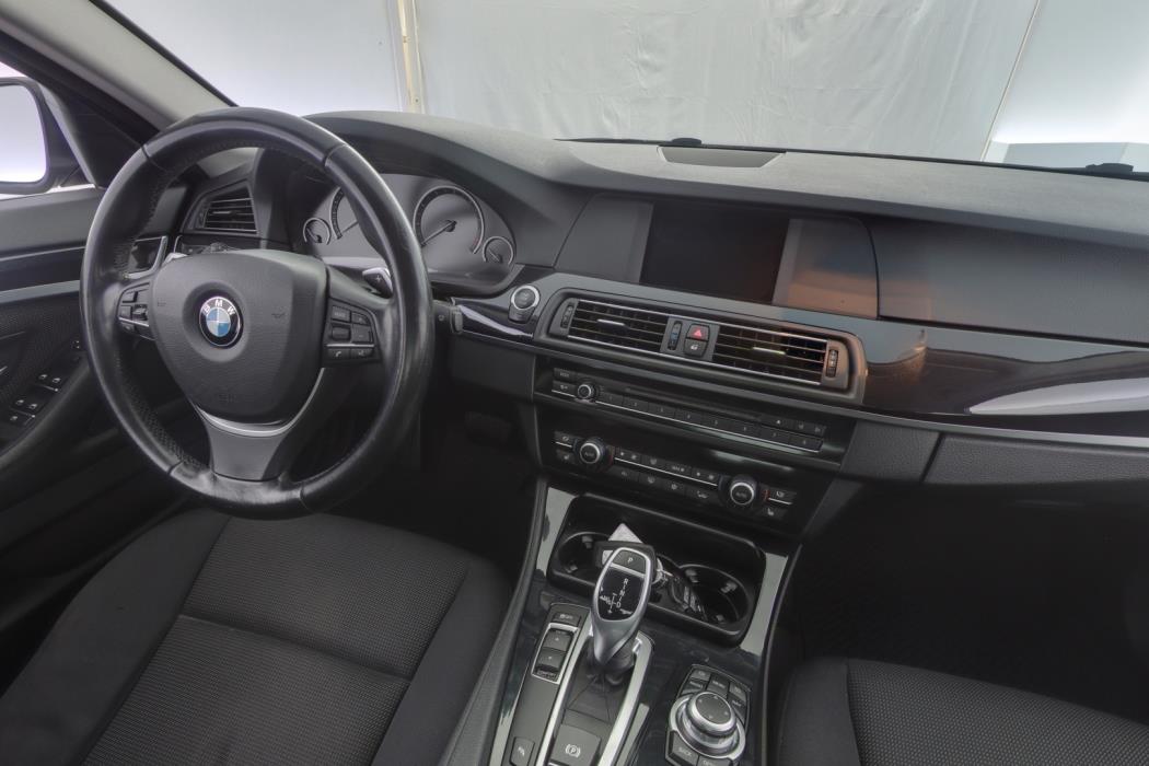 BMW 520 2012