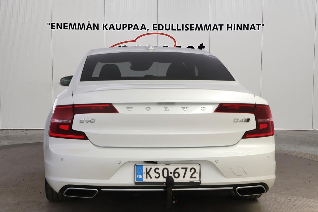 VOLVO S90 2017