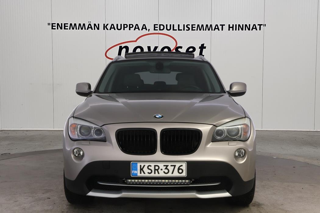 BMW X1 2011
