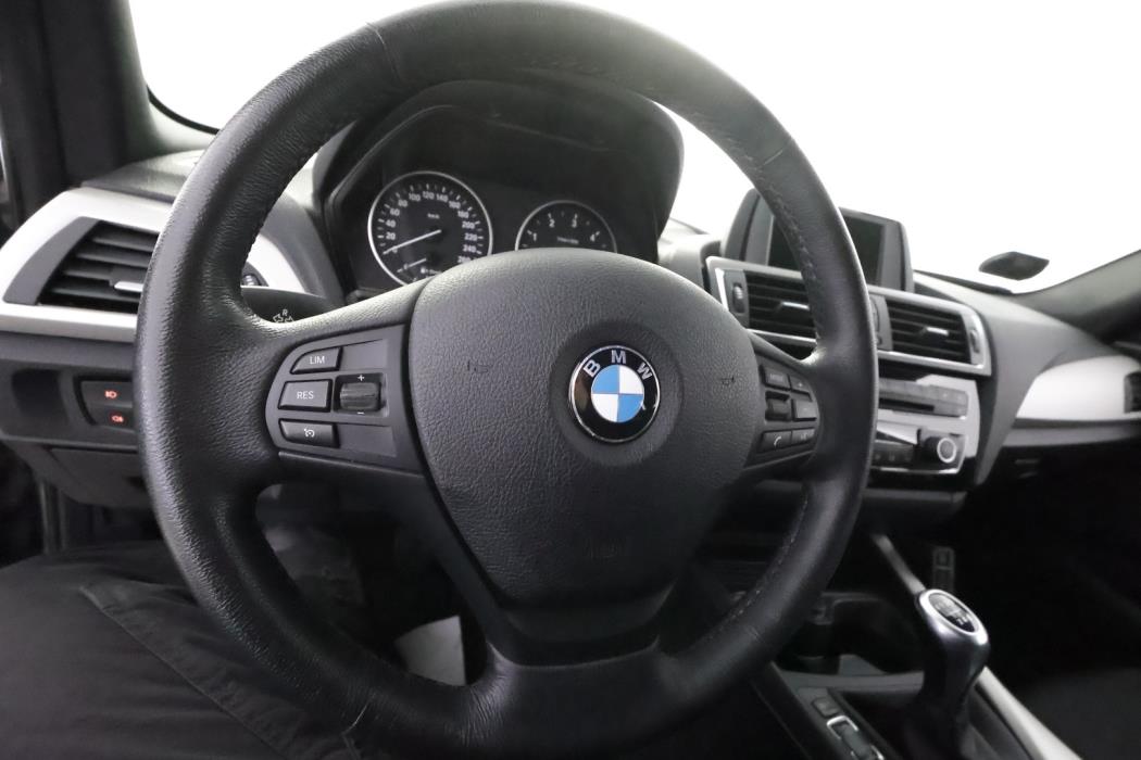 BMW 118 2018