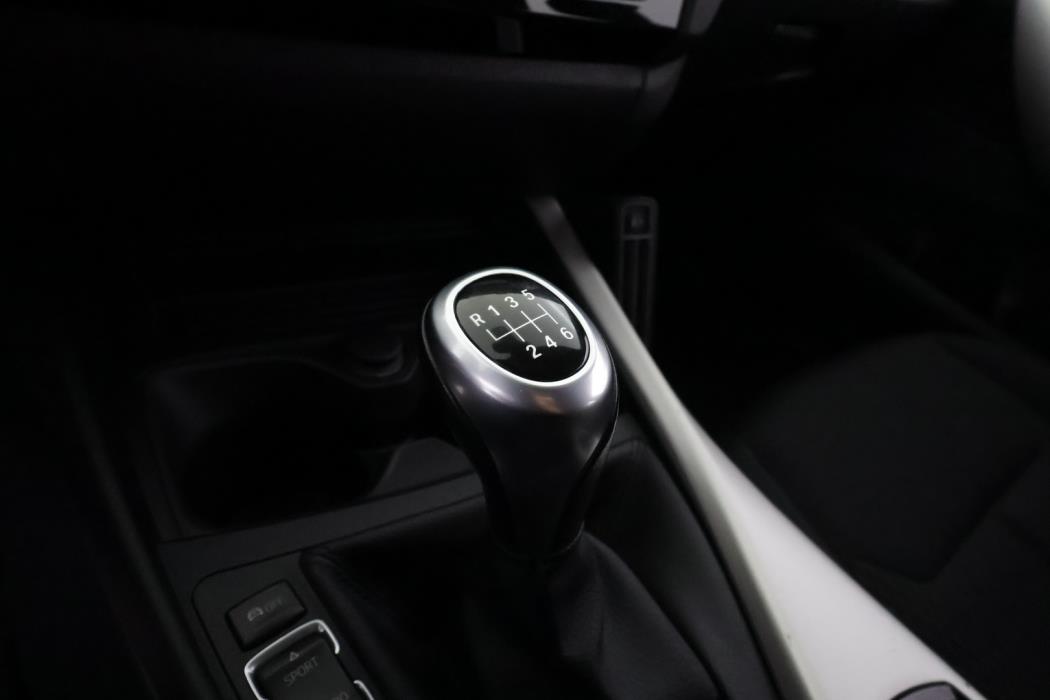 BMW 118 2018