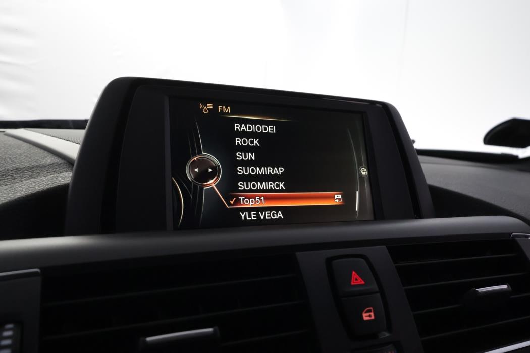 BMW 118 2018