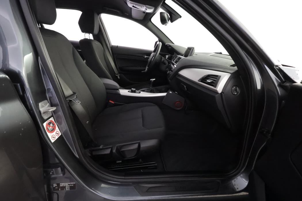 BMW 118 2018