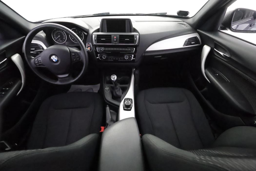BMW 118 2018