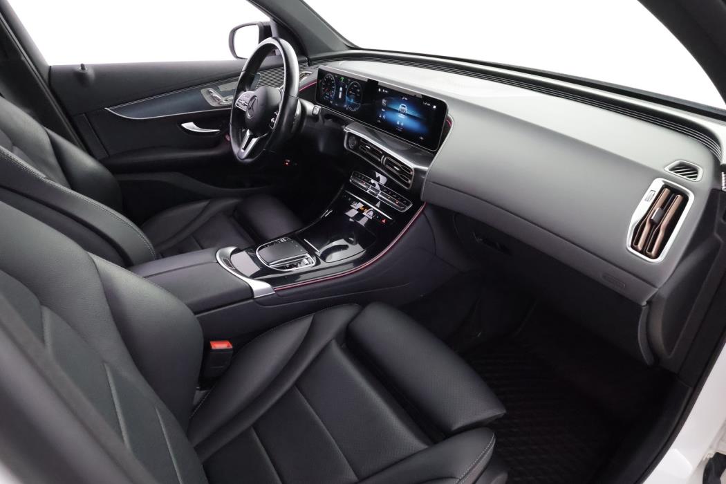 MERCEDES-BENZ EQC 2020