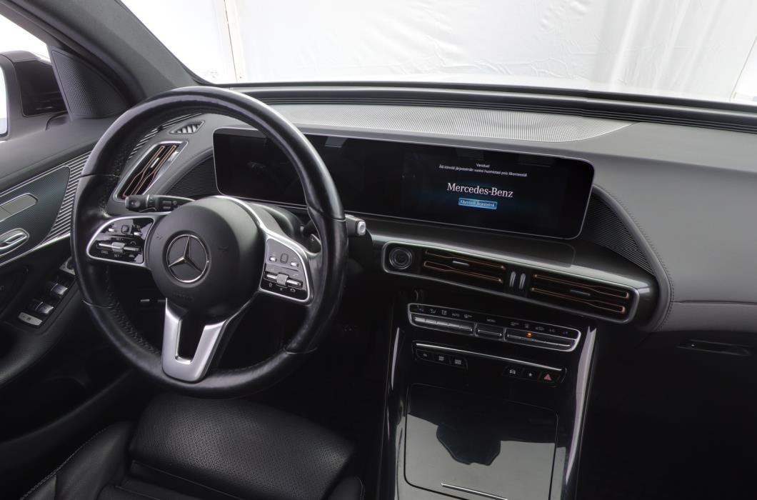 MERCEDES-BENZ EQC 2020