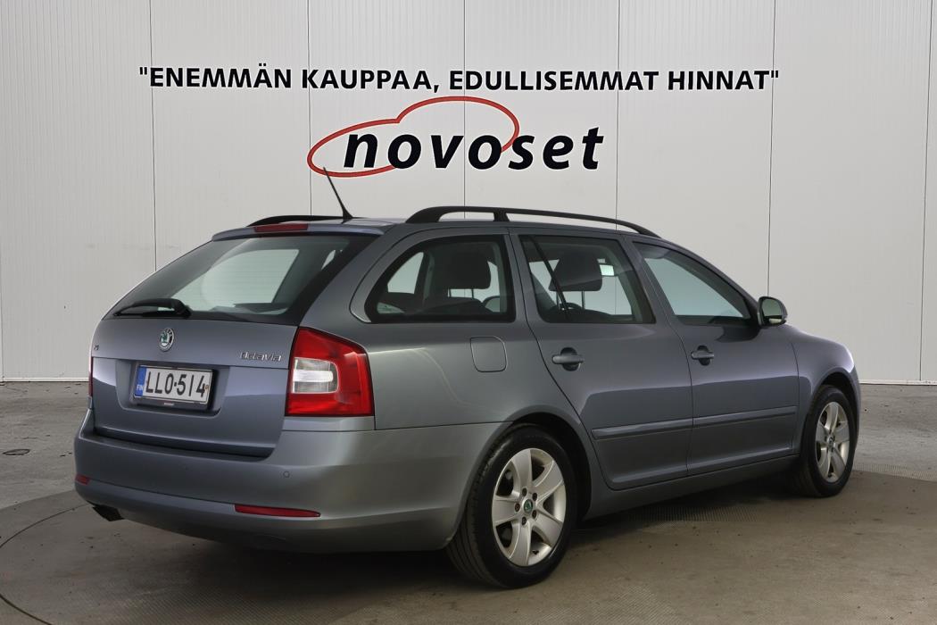 SKODA Octavia 2013